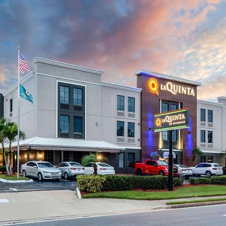 La Quinta By Wyndham St. Petersburg Northeast *Newly Renovated Exterior foto