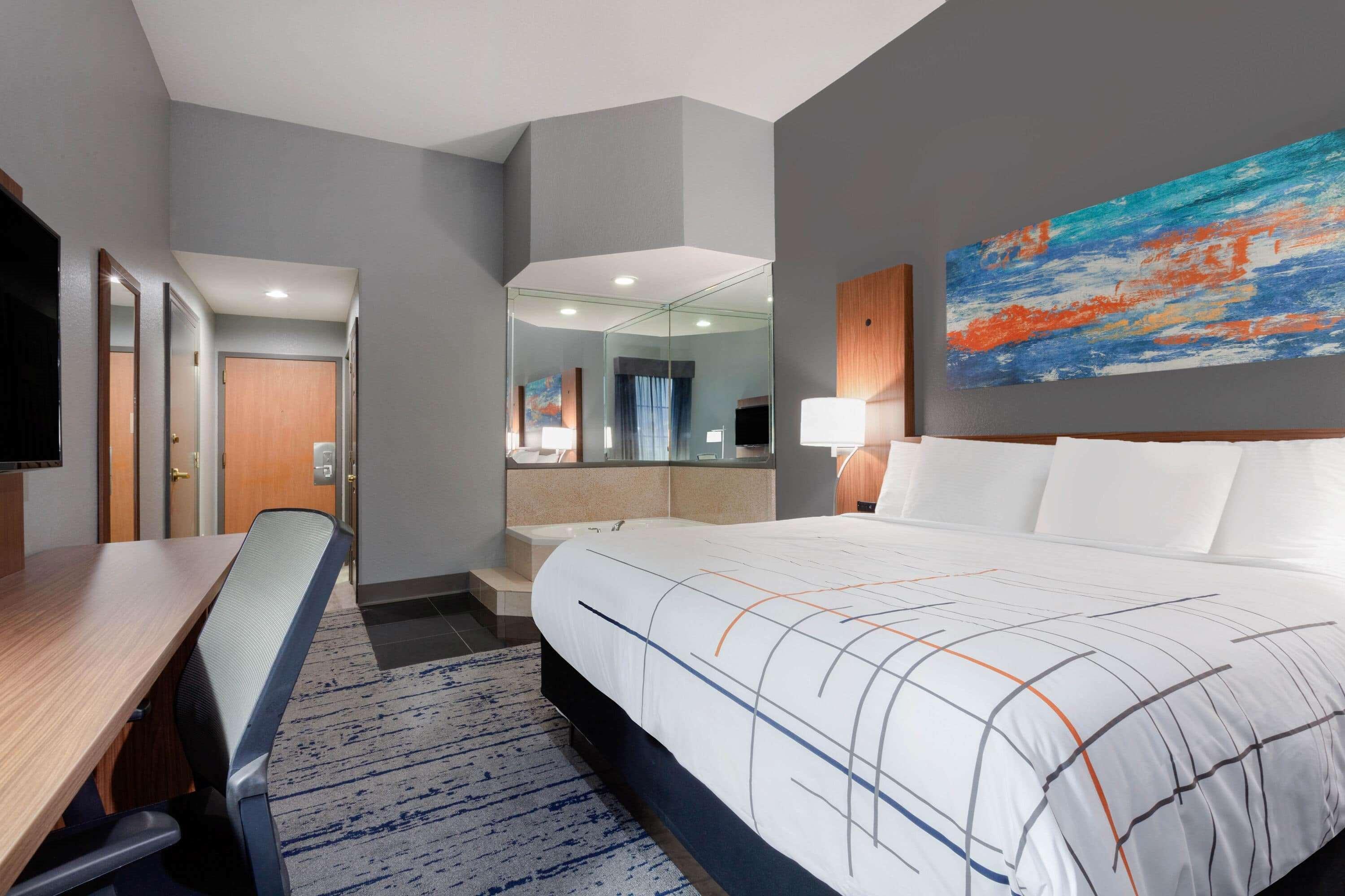 La Quinta By Wyndham St. Petersburg Northeast *Newly Renovated Exterior foto
