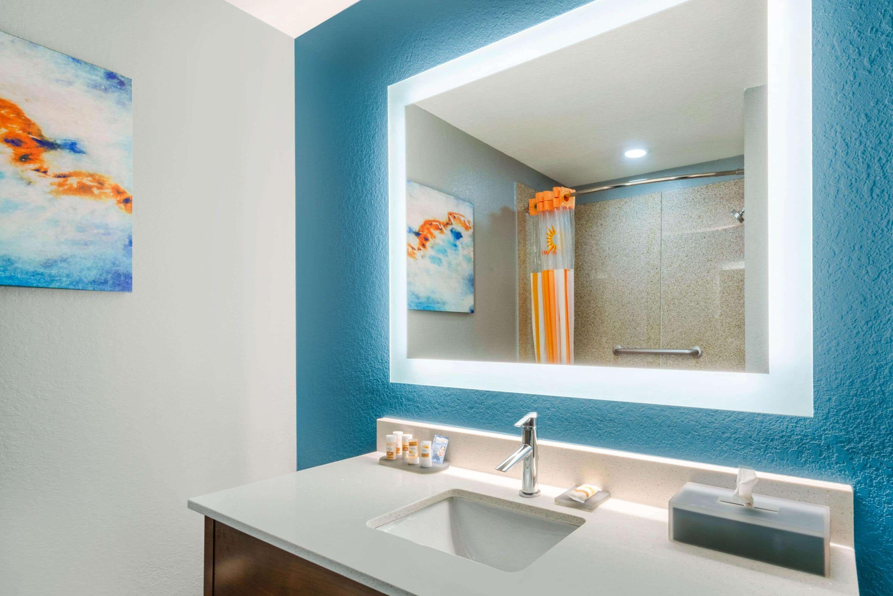La Quinta By Wyndham St. Petersburg Northeast *Newly Renovated Exterior foto